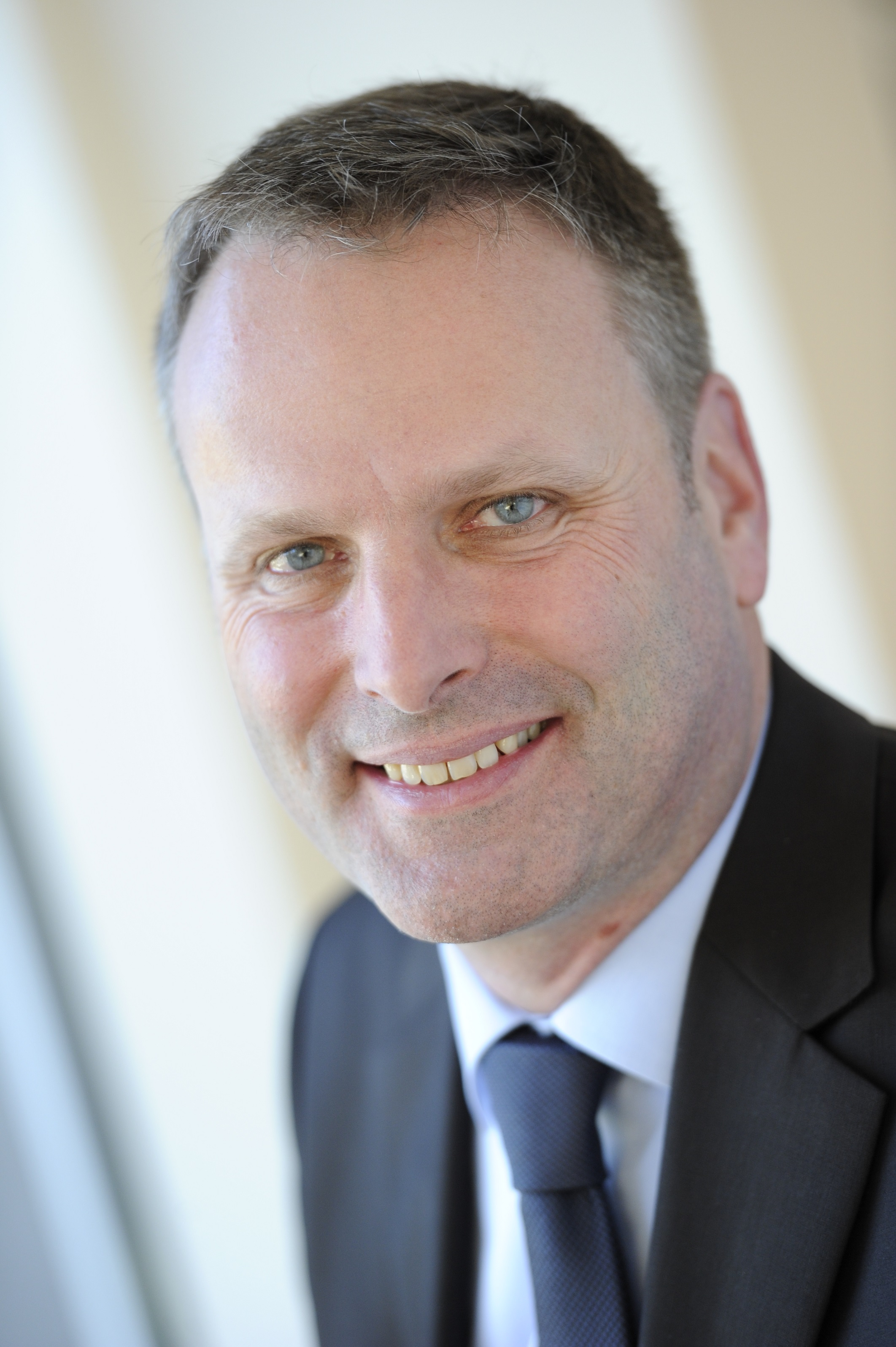 Achim Gräfen ist Vorstand der OMEGA Immobilien Kapitalverwaltungs AG. In dieser Funktion verantwortet er die Konzeption, das Fund Raising und das Management von alternativen Investmentfonds.