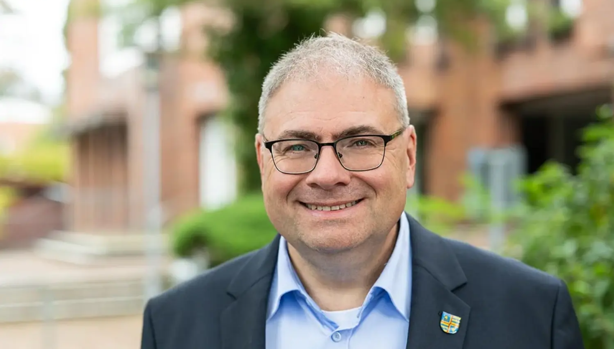 Bürgermeister der Stadt Niebüll über Wohnungslosigkeit