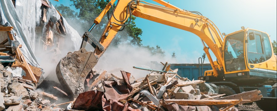 Bagger Hausabriss Symbolbild