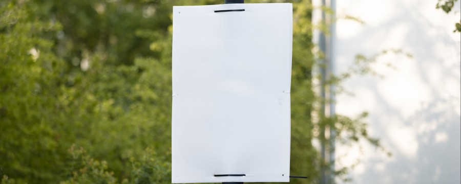 Wahlplakat in NRW  ohne Beschriftung (Symbolbild) 