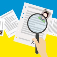 Zeitungen Arbeitskräftesuche Lupe