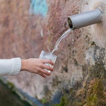 Alles, was Sie zum Thema Wassernutzung wissen müssen - wer was regelt und ob wirklich ein Poolverbot droht