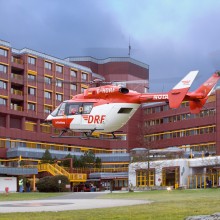 Krankenhaus in Gummersbach, Hubschrauber landet